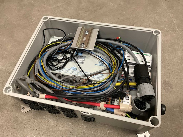 Eaton halyester schakelkast - afbeelding 4 van  5