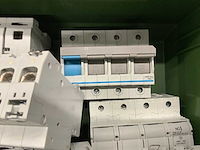 Eaton / holec / etc. partij elektragroep materialen - afbeelding 2 van  11