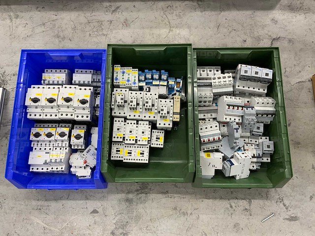 Eaton / holec / etc. partij elektragroep materialen - afbeelding 3 van  11