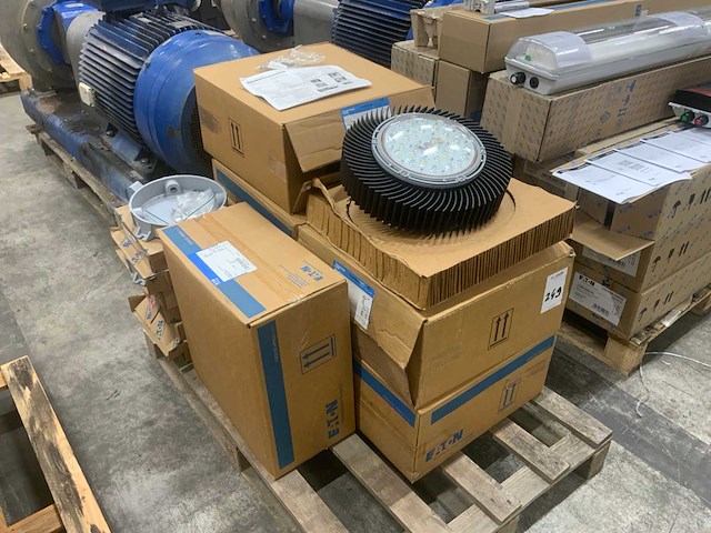 Eaton led verlichting (6x) - afbeelding 2 van  5