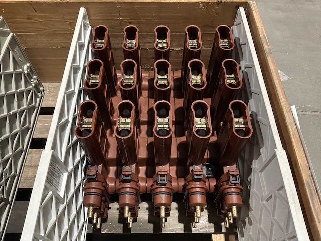 Eaton magnefix md4 kkkkk medium voltage switchgear (4x) - afbeelding 3 van  6
