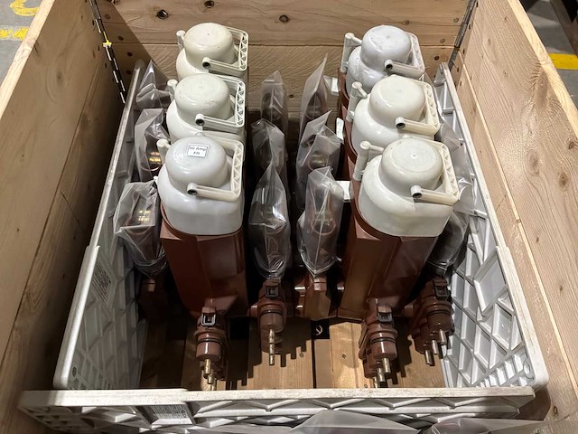 Eaton magnefix md4 tktk medium voltage switchgear - afbeelding 1 van  7