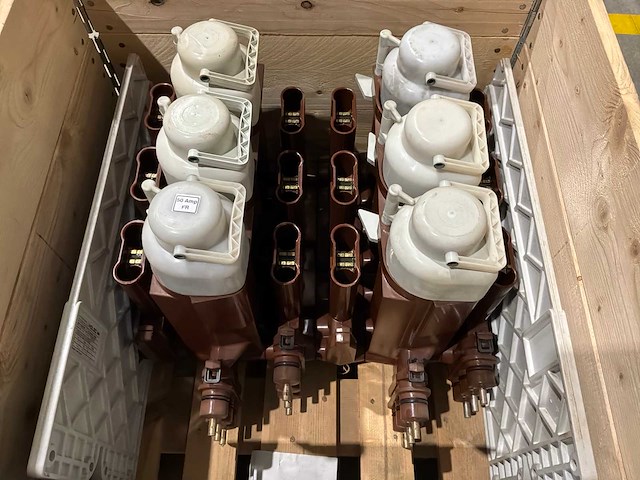 Eaton magnefix md4 tktk medium voltage switchgear - afbeelding 3 van  7
