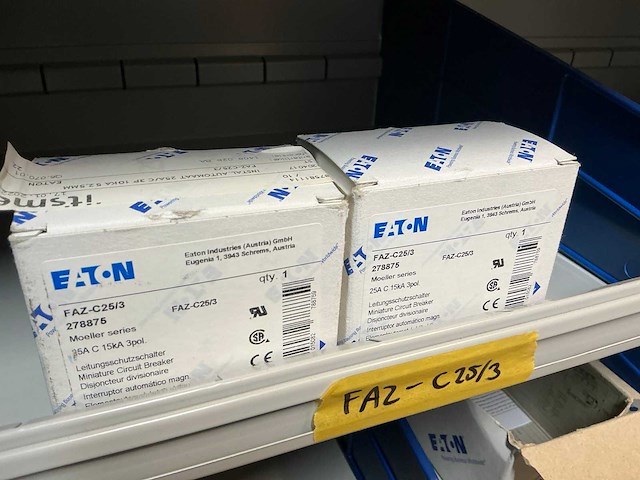 Eaton, moeller, siemens, pilz partij schakelmateriaal in stalen vakkenkast - afbeelding 11 van  34