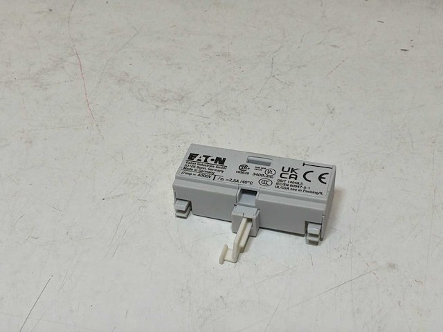 Eaton nhi-e-10-pkz0-pi aux contact module (60x) - afbeelding 2 van  4