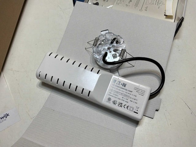 Eaton noodverlichting inbouw (3x) - afbeelding 3 van  7