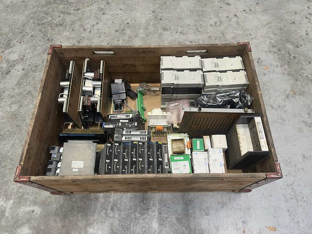 Eaton, schneider - partij industriële plc- en automatiseringscomponenten - afbeelding 6 van  11