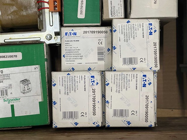 Eaton, schneider - partij industriële plc- en automatiseringscomponenten - afbeelding 7 van  11