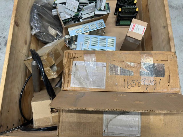 Eaton, siemens, indramat - electronics - partij industriële automatiseringscomponenten - afbeelding 3 van  11