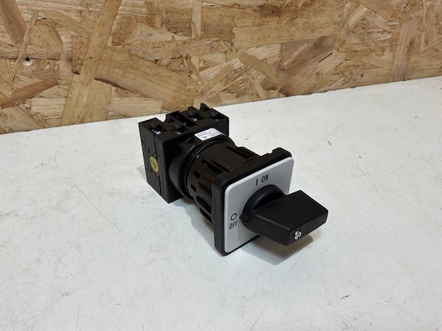 Eaton t nokkenschakelaar lastscheider (10x) - afbeelding 1 van  7