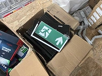 Eaton-tauran-thorn noodverlichting partij - afbeelding 11 van  15