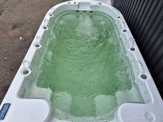 Eaware zwemspa 10 persoons jacuzzi en buitenspa - afbeelding 5 van  49