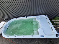 Eaware zwemspa 10 persoons jacuzzi en buitenspa - afbeelding 42 van  49