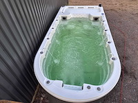 Eaware zwemspa 10 persoons jacuzzi en buitenspa - afbeelding 43 van  49
