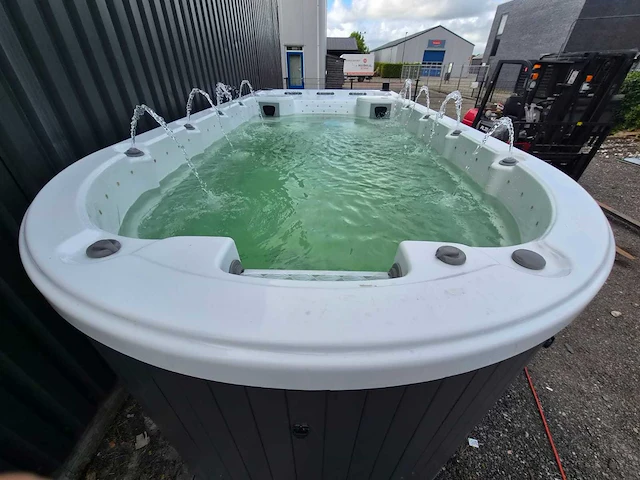 Eaware zwemspa 10 persoons jacuzzi en buitenspa - afbeelding 10 van  51