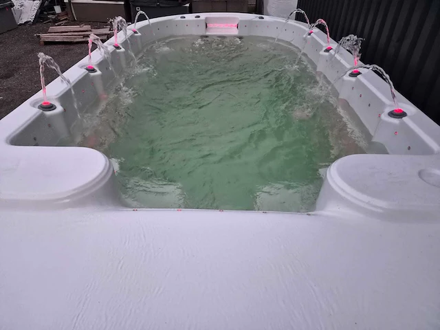 Eaware zwemspa 10 persoons jacuzzi en buitenspa - afbeelding 11 van  51