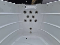 Eaware zwemspa 10 persoons jacuzzi en buitenspa - afbeelding 24 van  51