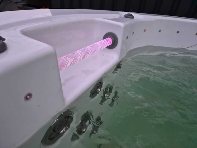 Eaware zwemspa 10 persoons jacuzzi en buitenspa - afbeelding 36 van  51