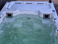 Eaware zwemspa 10 persoons jacuzzi en buitenspa - afbeelding 38 van  51