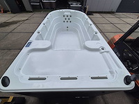 Eaware zwemspa 10 persoons jacuzzi en buitenspa - afbeelding 19 van  19
