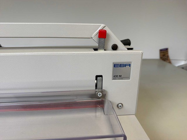 Eba 430 m professionele handmatige papiersnijmachine - afbeelding 3 van  4