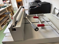 Eba 430 m professionele handmatige papiersnijmachine - afbeelding 4 van  4