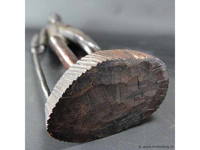 Ebbenhouten?. afrikaanse krijger - afbeelding 5 van  5