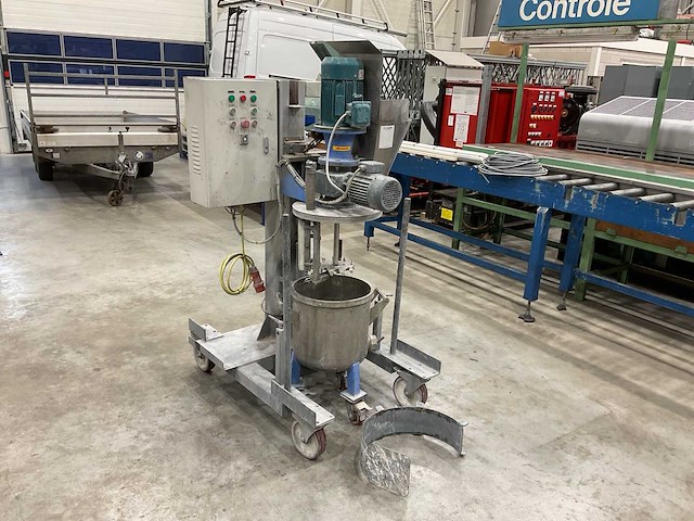 Ebf 22 mengmixer - afbeelding 1 van  9