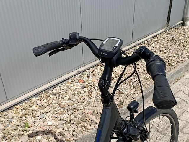 Ebike, victoria, e-trekkering 5.7 bosch active line middenmotor - afbeelding 9 van  14