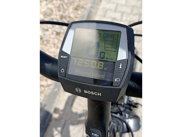 Ebike, victoria, e-trekkering 5.7 bosch active line middenmotor - afbeelding 10 van  14