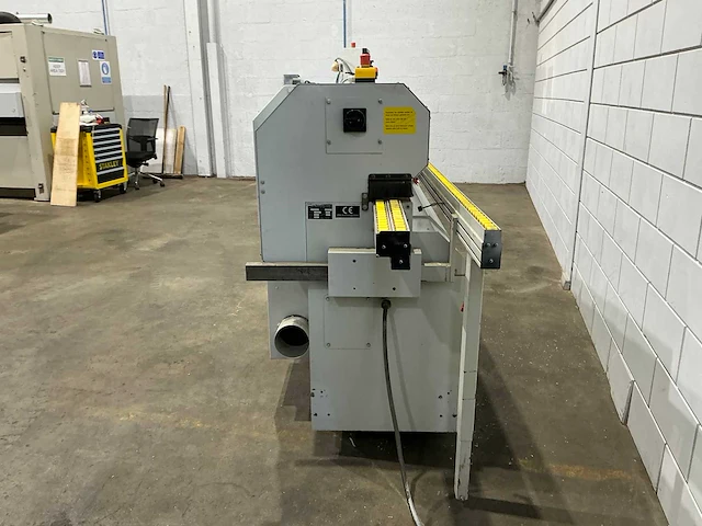 Ebm - 2007 - kdp 117 slk-p - kantaanlijmmachine - afbeelding 32 van  50