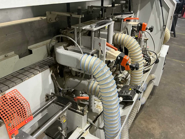 Ebm - 2007 - kdp 117 slk-p - kantaanlijmmachine - afbeelding 38 van  50
