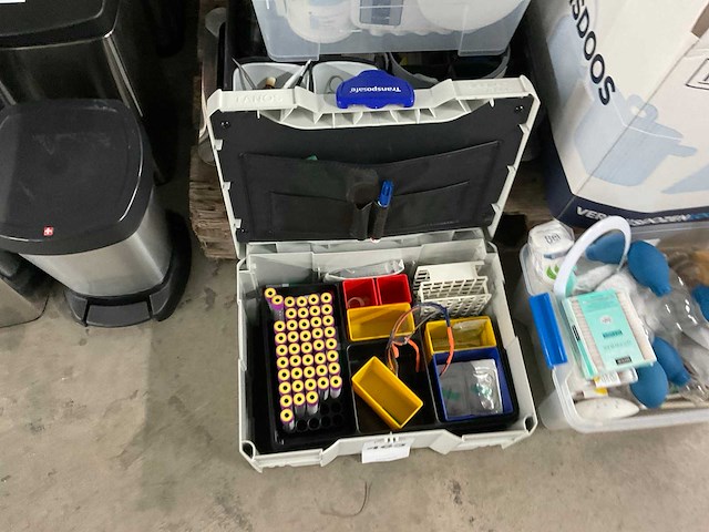 Ebro, fusic, cool - prullenbakken, opslagboxen/manden, boeken - afbeelding 20 van  23