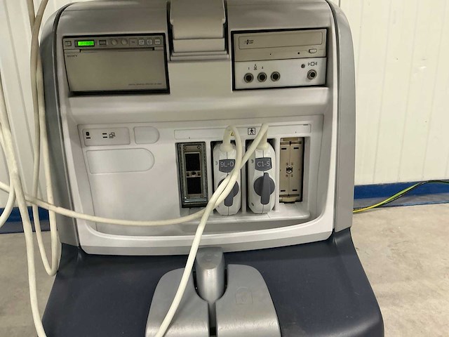 Echo apparaat - ge healthcare - logiq e9 - 2010 - afbeelding 3 van  7