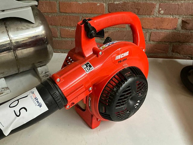 Echo pb-250 bladblazer ( benzine ) - afbeelding 2 van  7