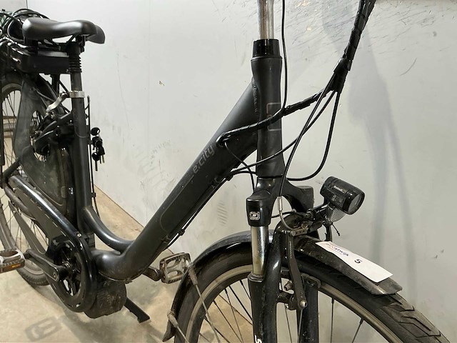 E.city elektrische damesfiets - afbeelding 9 van  9