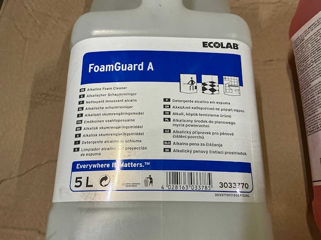 Ecolab - schoonmaakmiddel (4x) - afbeelding 2 van  6