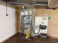 Ecolab automatisch meng- en doseerunit - afbeelding 1 van  4