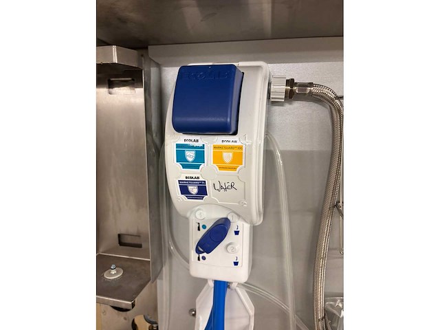 Ecolab automatisch meng- en doseerunit - afbeelding 2 van  3