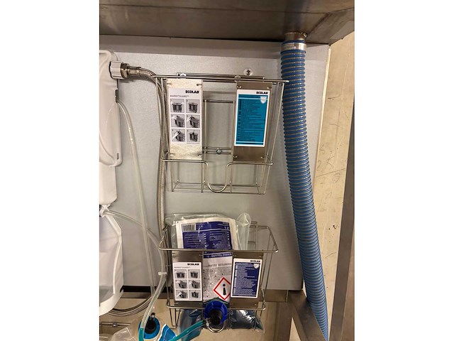 Ecolab automatisch meng- en doseerunit - afbeelding 3 van  3