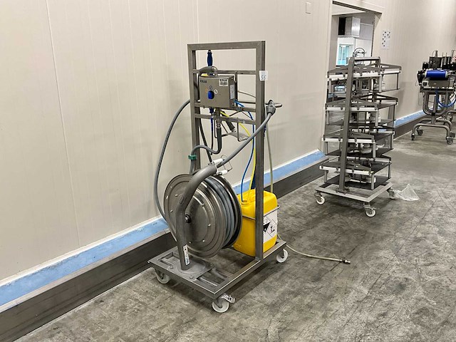 Ecolab mobiel schoonmaakstation - afbeelding 4 van  9