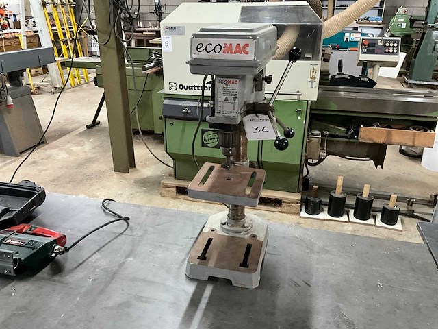 Ecomac 210 tafelboormachine - afbeelding 1 van  5