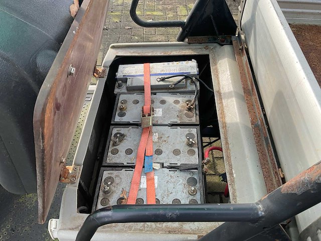 Econet elektrische golfkar - afbeelding 8 van  9