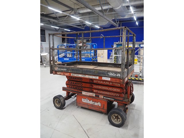 Economy engineering company - afbeelding 6 van  11