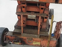 Economy engineering company - afbeelding 9 van  10