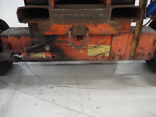 Economy engineering company - afbeelding 10 van  10