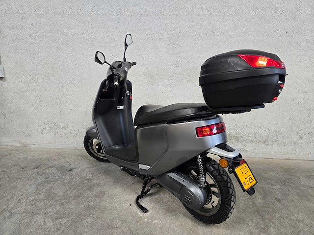 Ecooter - bromscooter - e2 s30 - brommer - afbeelding 7 van  10