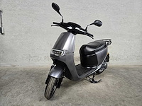 Ecooter - elektrische snorscooter - e2 s30 - 25km uitvoering dvk08n - afbeelding 3 van  8