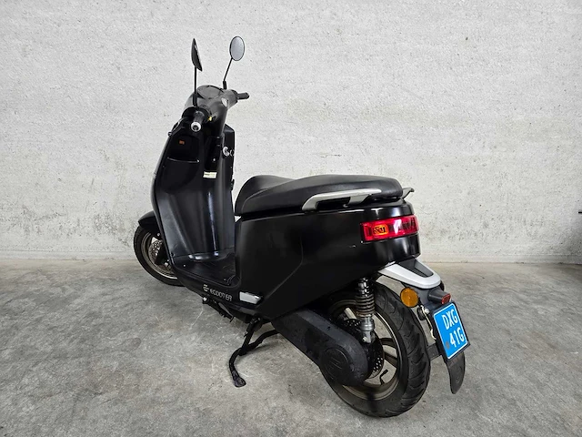 Ecooter - elektrische snorscooter - e2 s30 - 25km uitvoering dxg41g - afbeelding 6 van  8