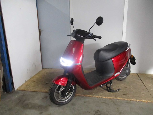 Ecooter - snorscooter - e2 s30 - e-scooter - afbeelding 6 van  13